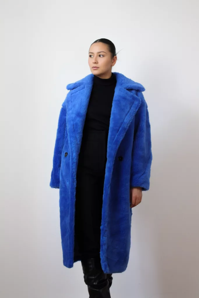 Płaszcz wełniany niebieski
