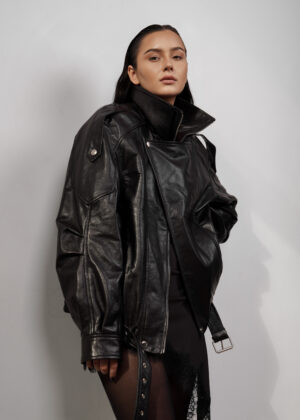 skorzana-kurtka-oversize-the